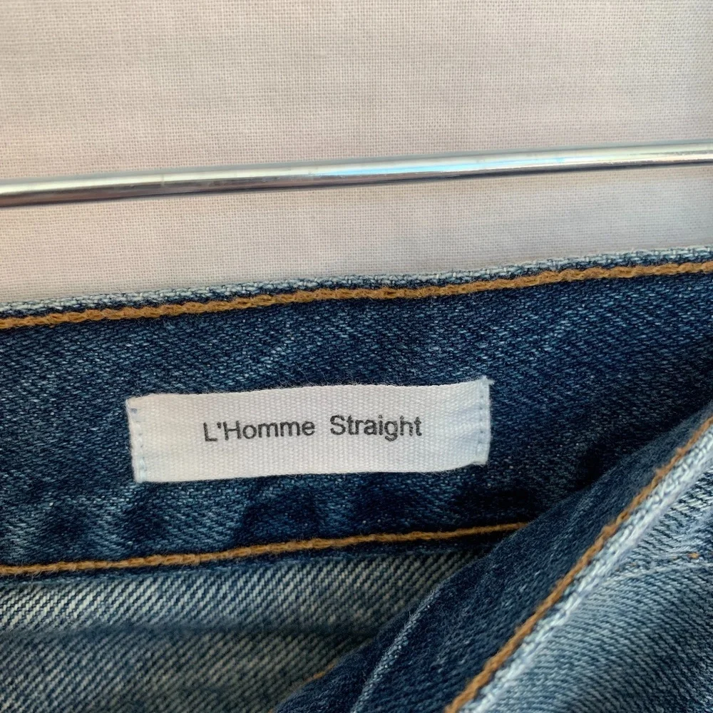 FRAME MENS JEANS - DISTRESSED - SIZE 30 - STRAIGHT LEG - Picture 4 of 6